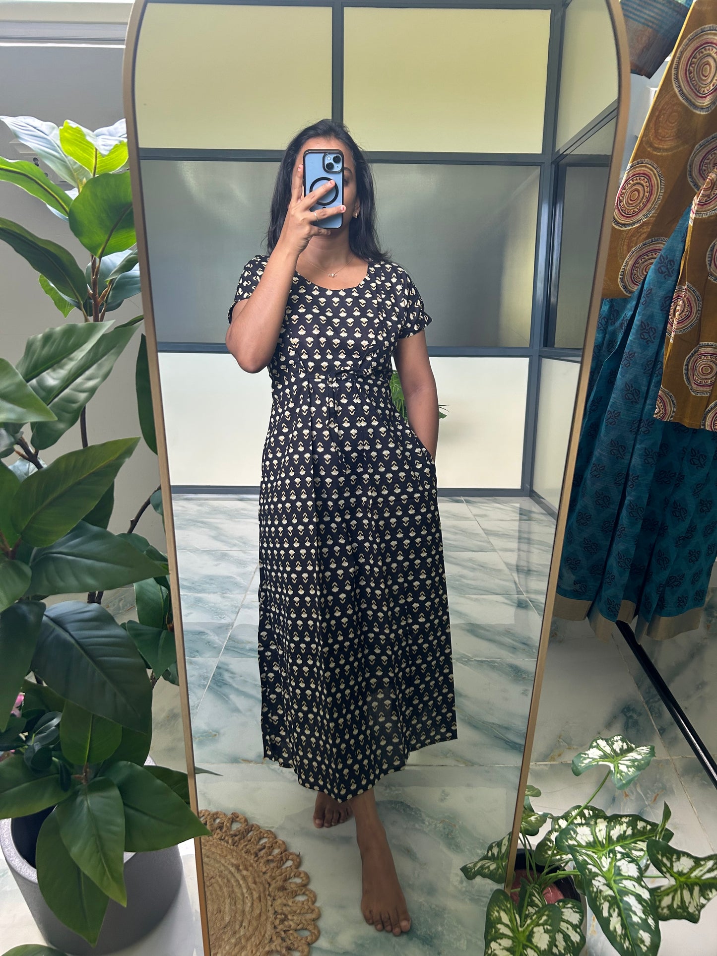 Tanvi - Black Floral Tie Nighty