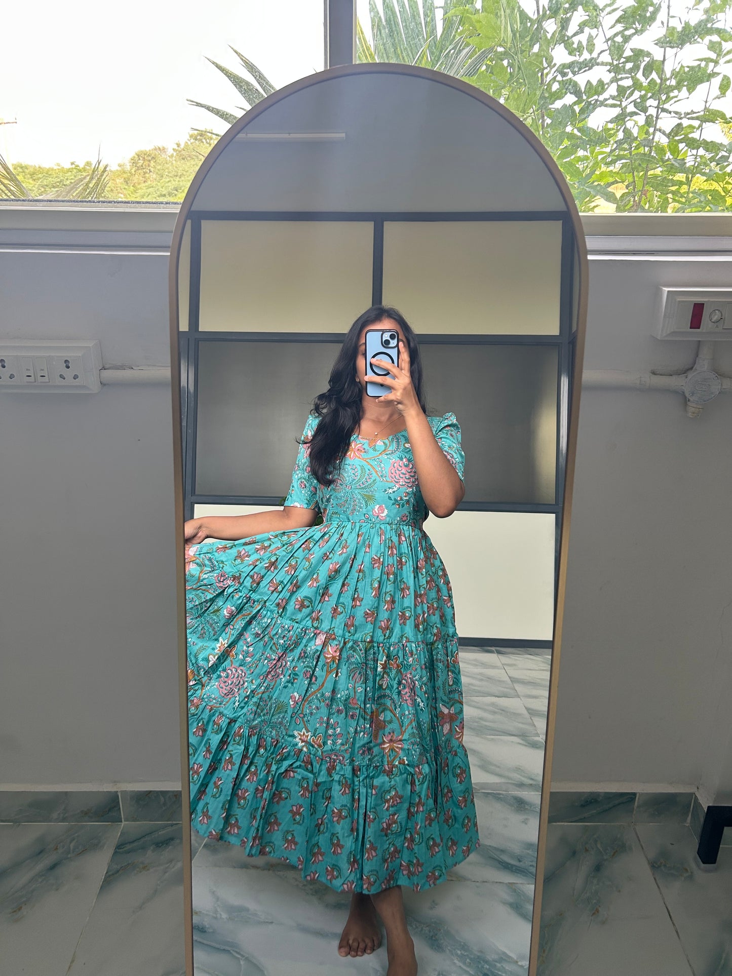 Jessie - Light Blue Midi Dress