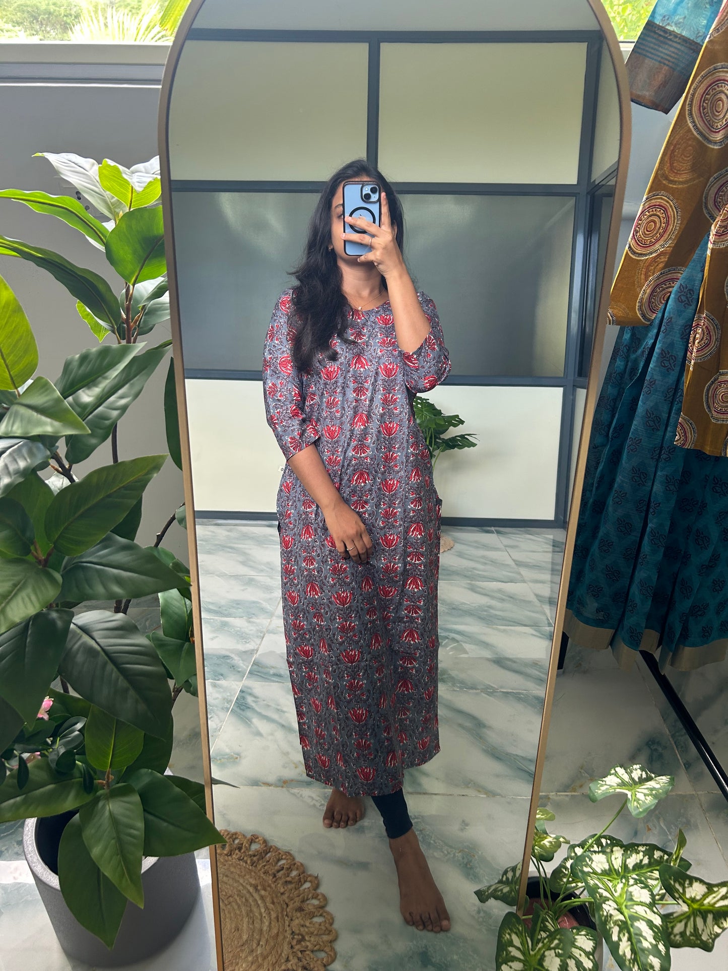 Dhrithi - Dark Gray Kurta