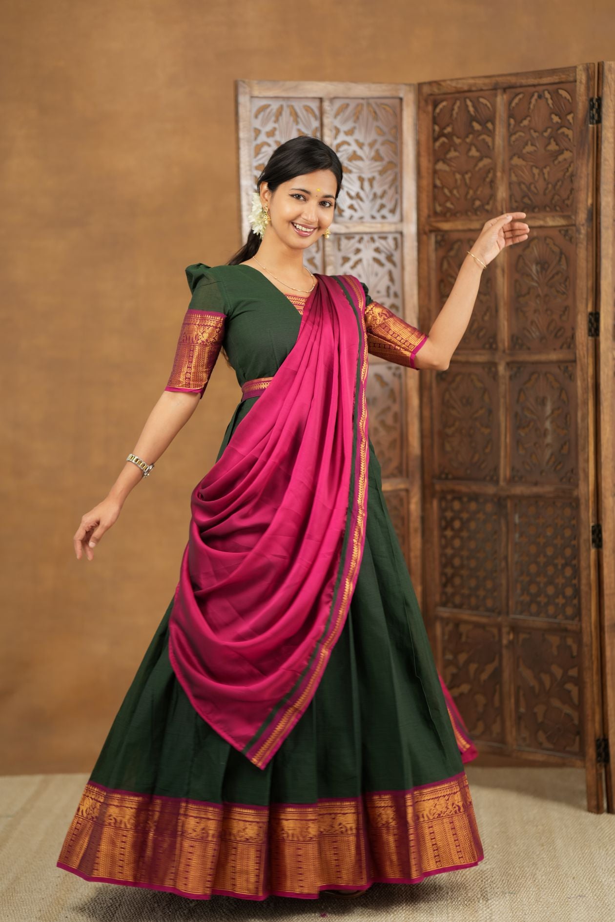 Mythiri - Multiwear Ethnic Maxi Set