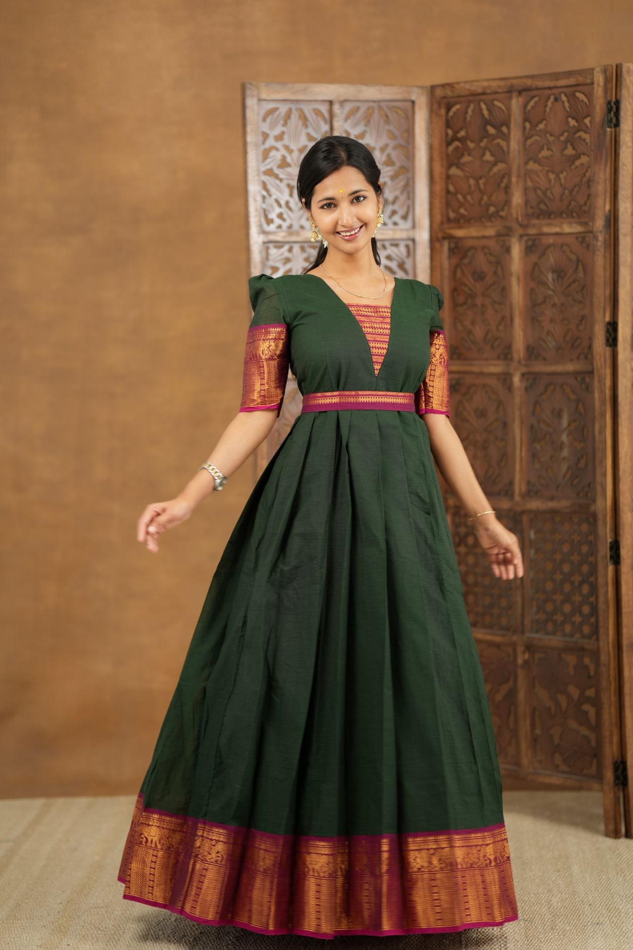 Mythiri - Multiwear Ethnic Maxi Set