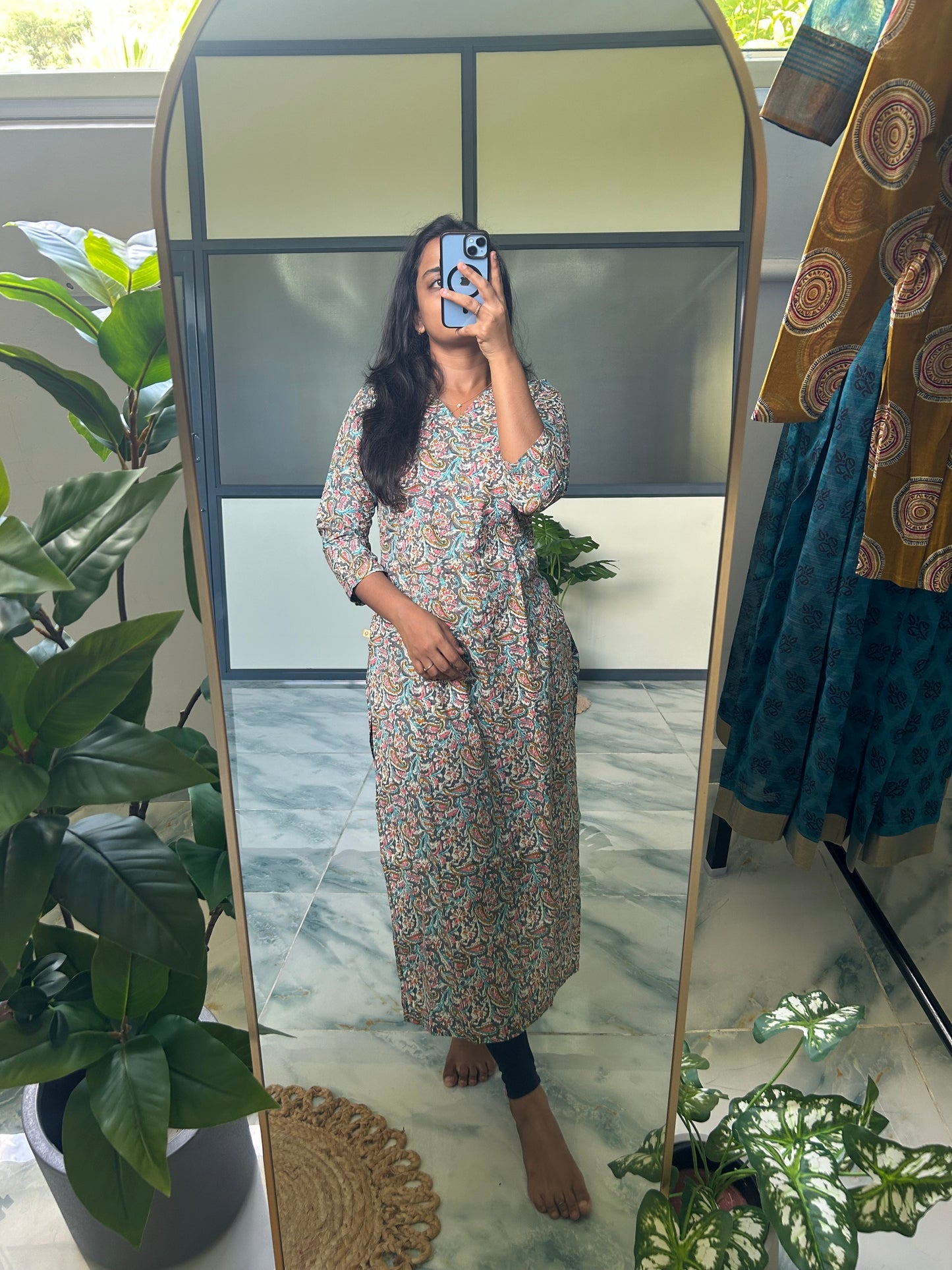 Dhrithi - Gray Kurta