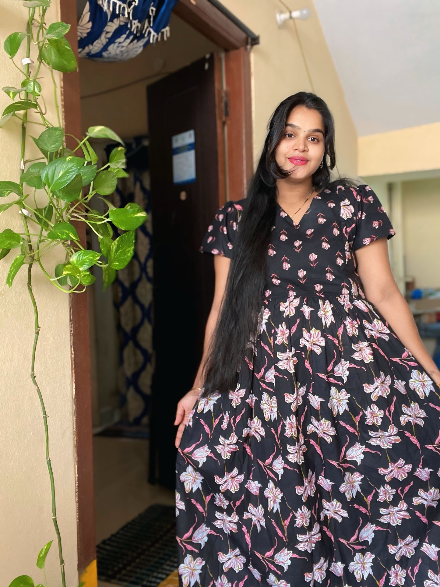 Mullai - Black Floral Maxi Nighty