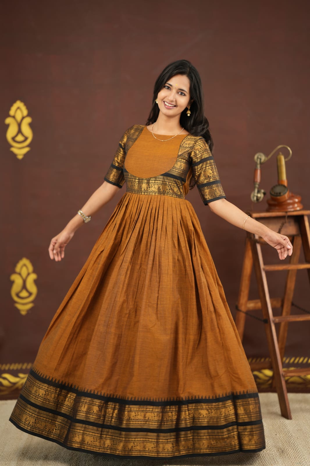 Jhanavi - Maxi Dress