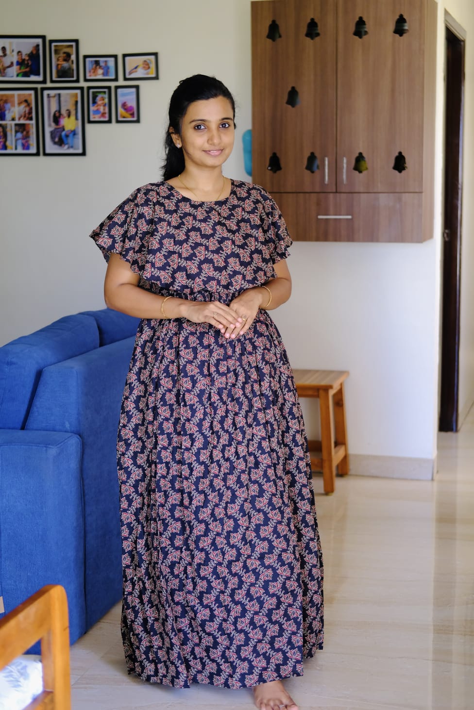 Ganga - Black Detachable Dupatta Maxi Nighty