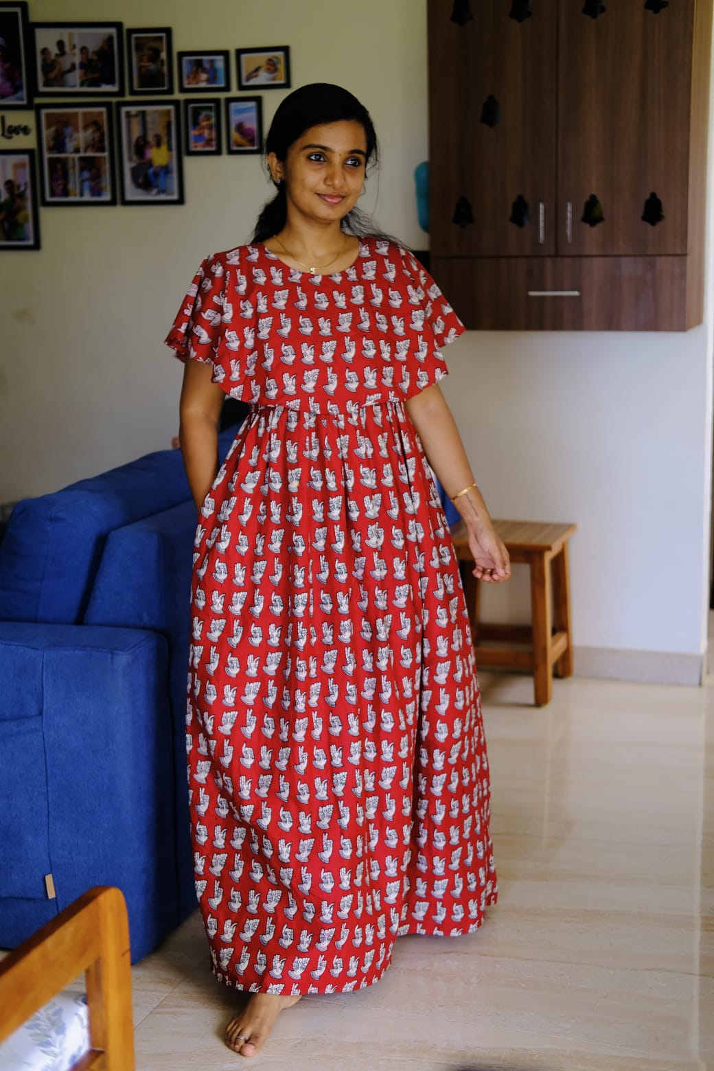 Ganga - Red Detachable Dupatta Maxi Nighty