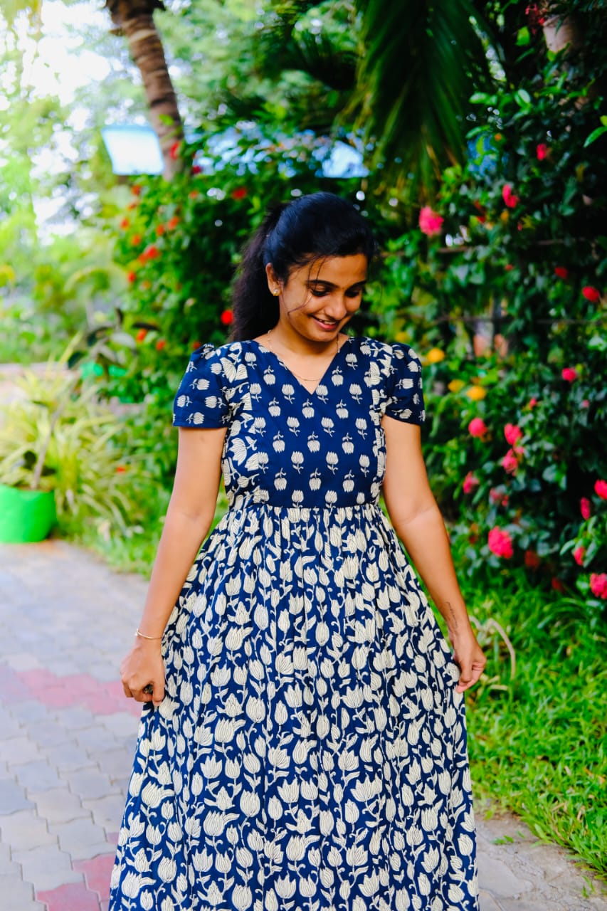 Mullai - Blue Floral Maxi Nighty