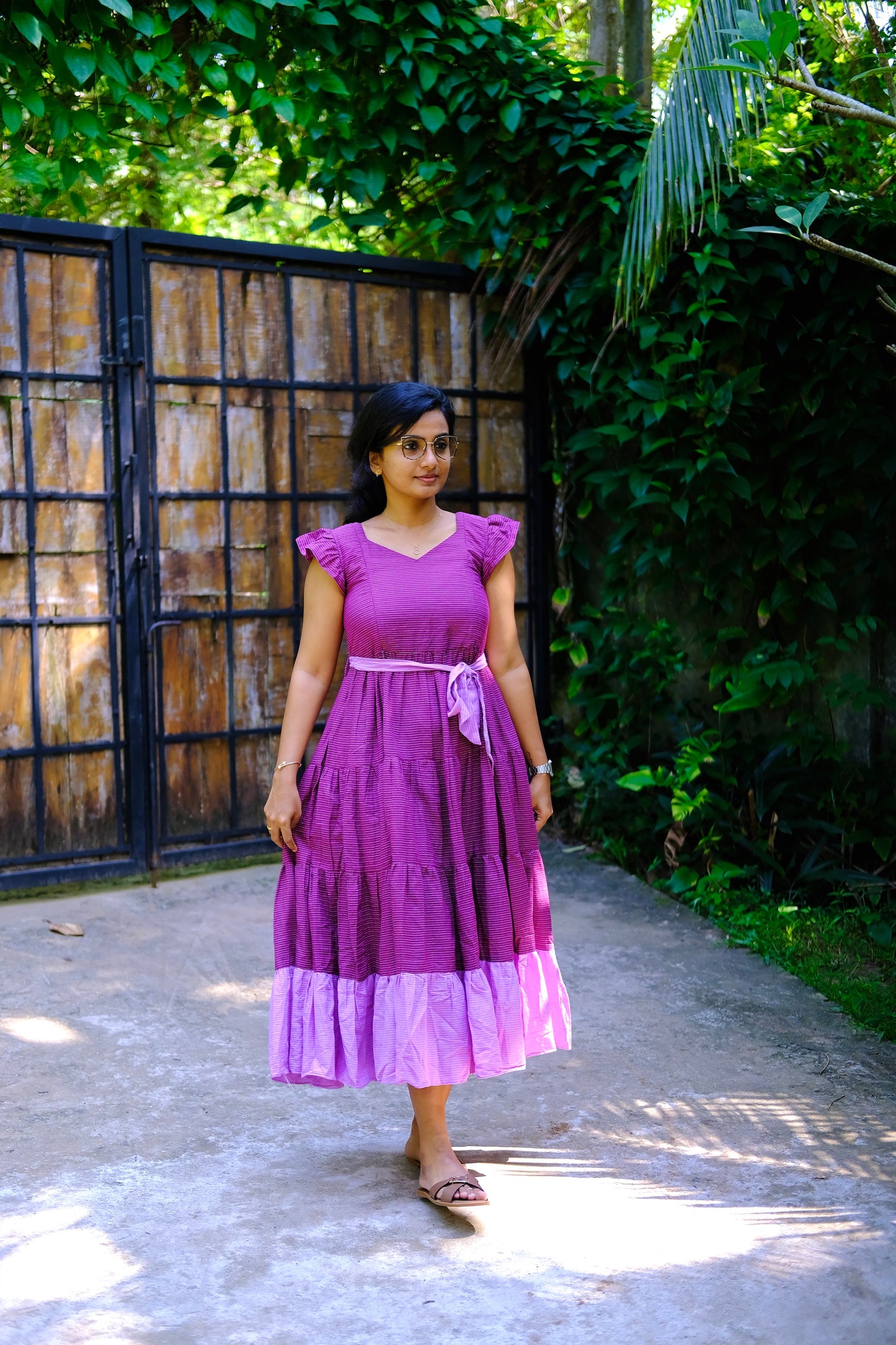 Lilly - Midi Dress