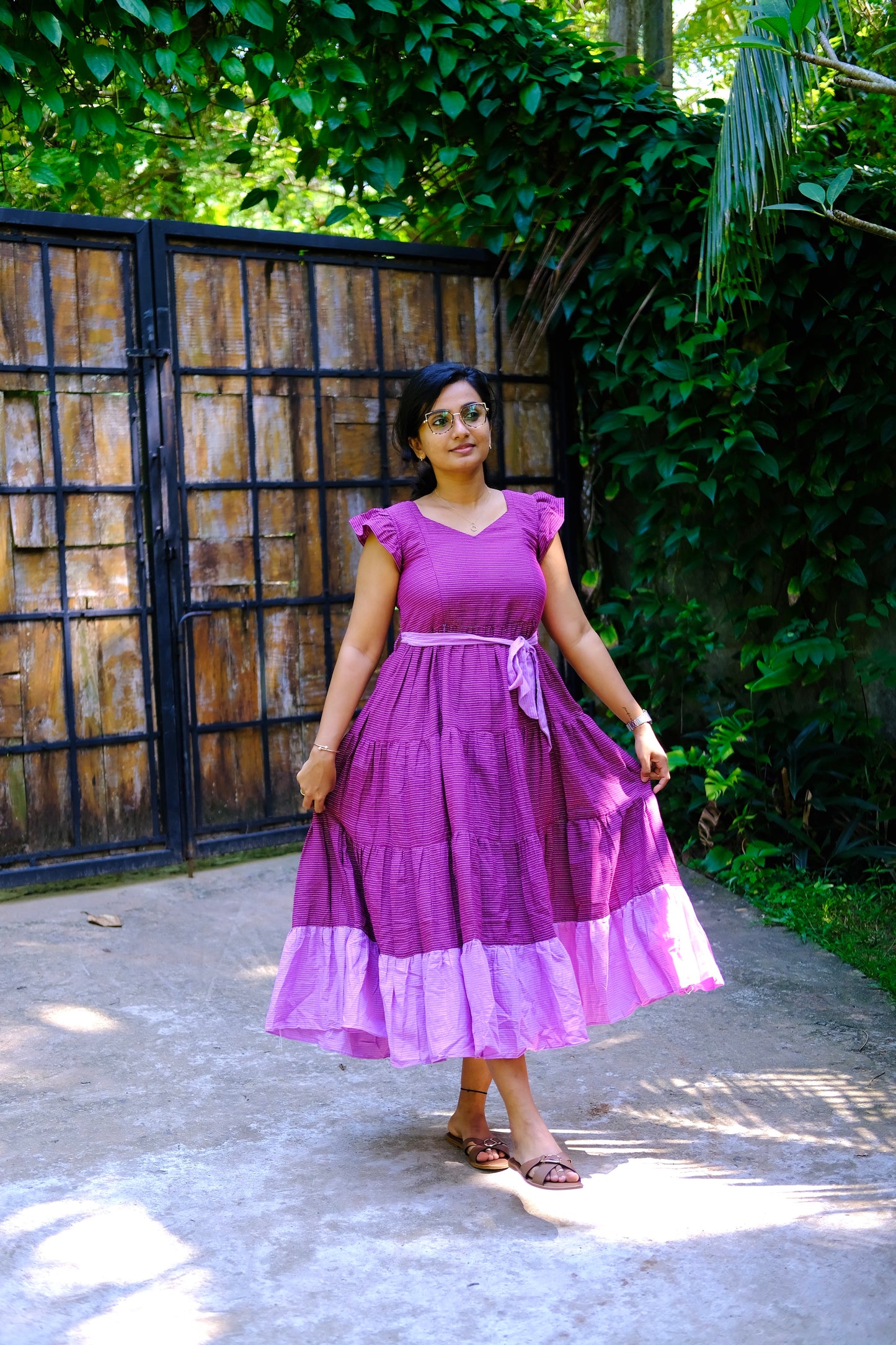 Lilly - Midi Dress