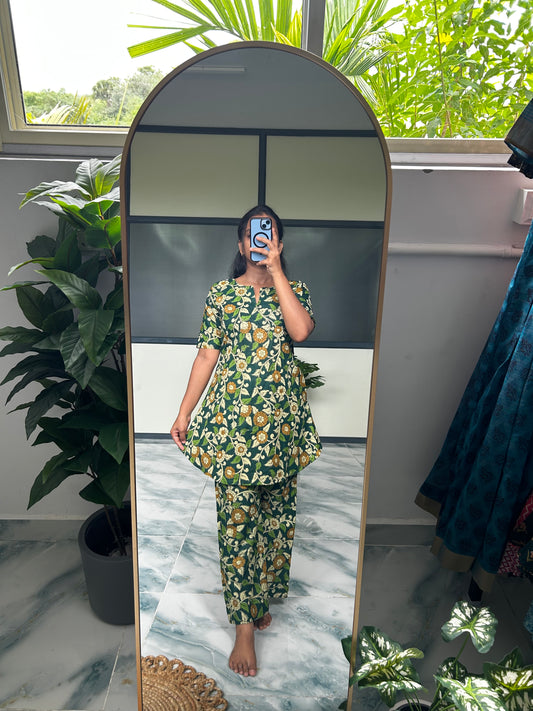 Heera - Green Floral Night Suit