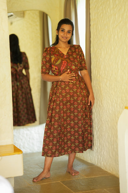 Varsha - Brown Zipless Midi Nighty