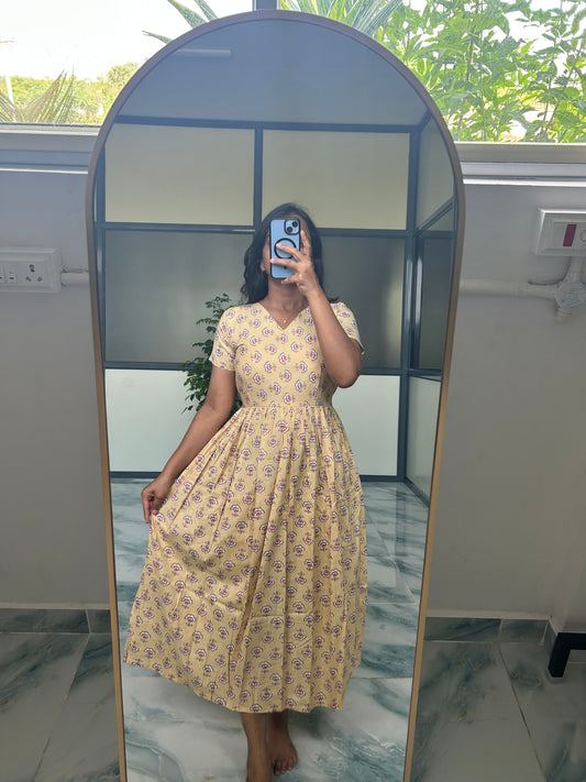 Kayal - Pale Yellow Midi Nighty