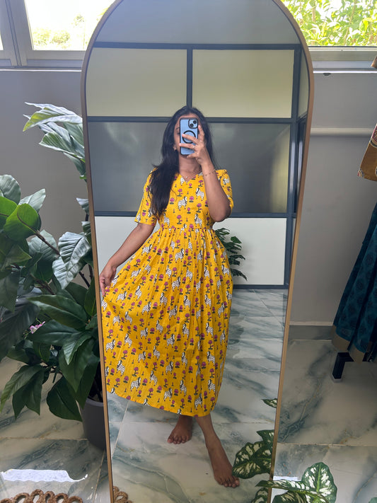 Kayal- Yellow Floral Midi Nighty
