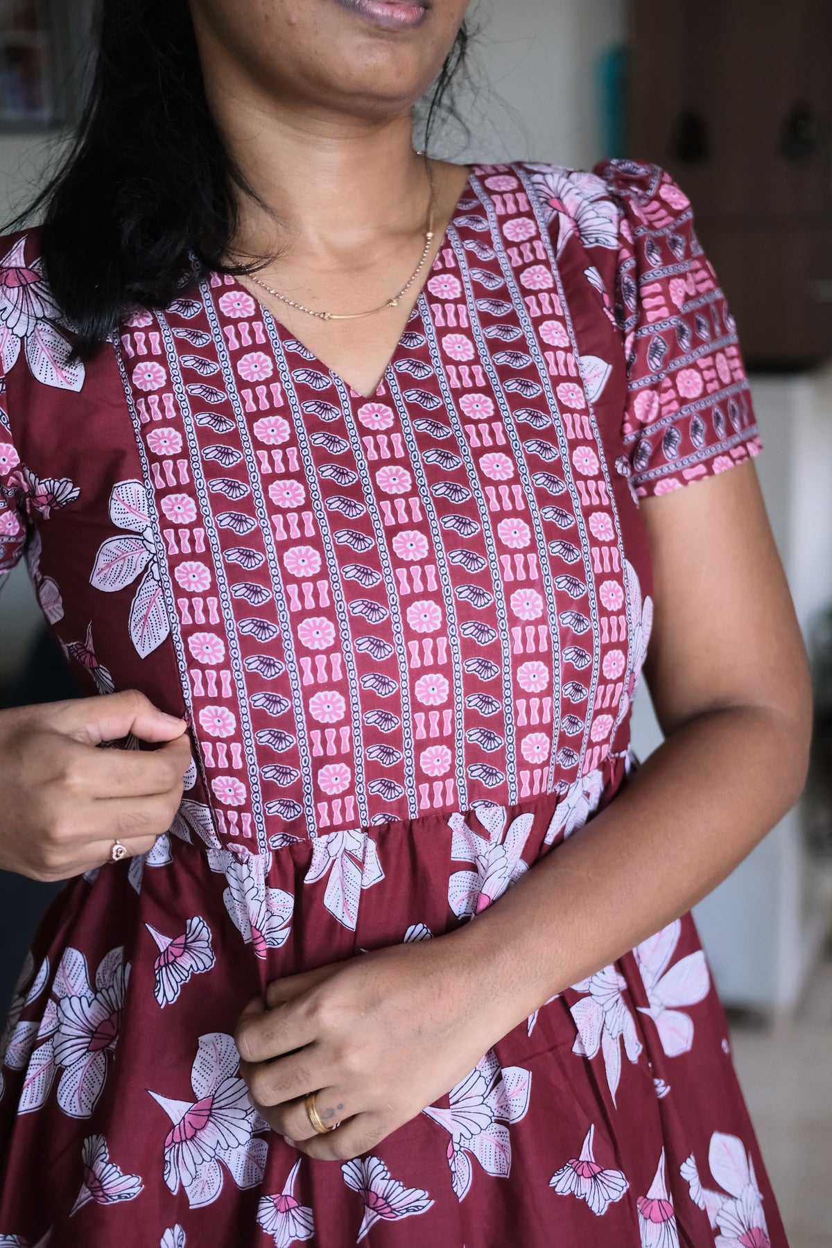 Close up of printed yoke and feeding zipper on cotton nighty