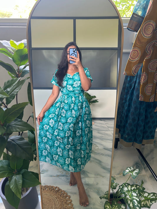 Tara - Blue Floral Midi Nighty