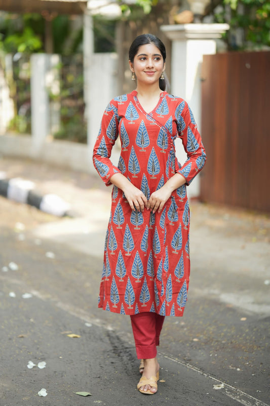 Kuyil - Maroon Angarkha Suit Set
