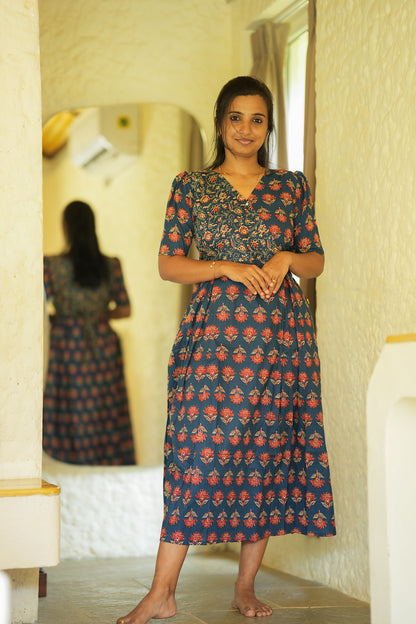 Varsha - Blue Zipless Midi Nighty