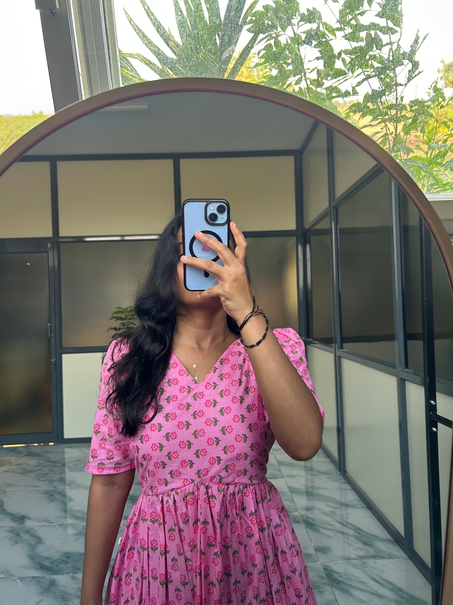 Elisa - Light Pink Midi Dress