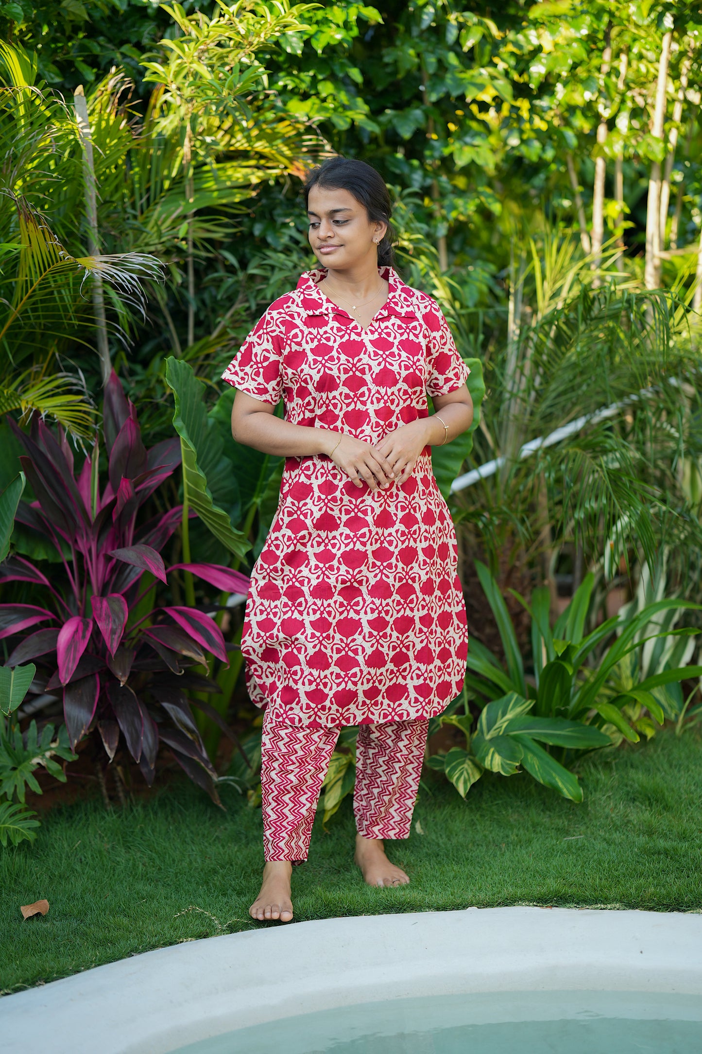 Mullai Nightwear Krithi deep red cotton loungewear set.