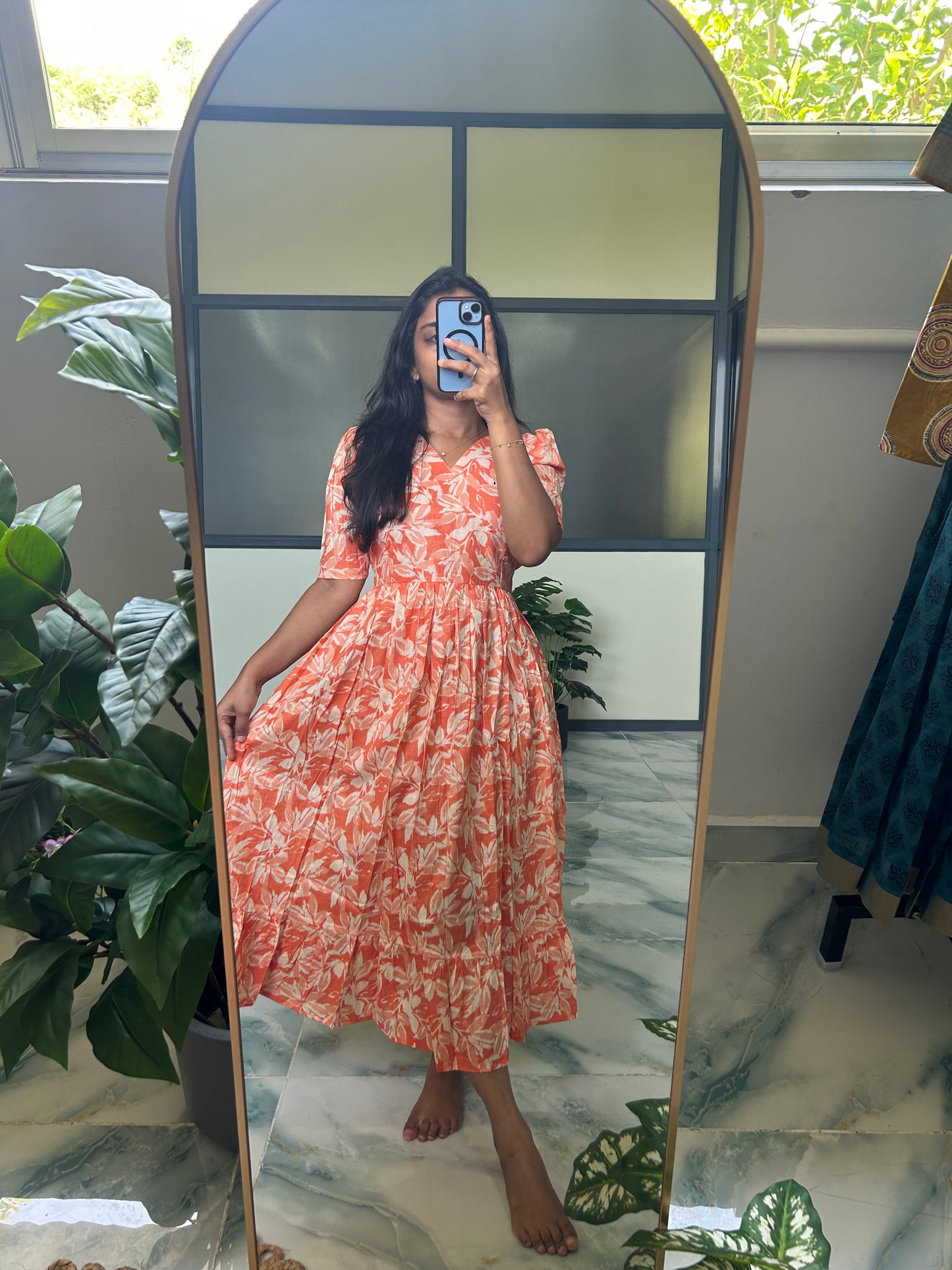 Kayal- Peach Floral Midi Nighty