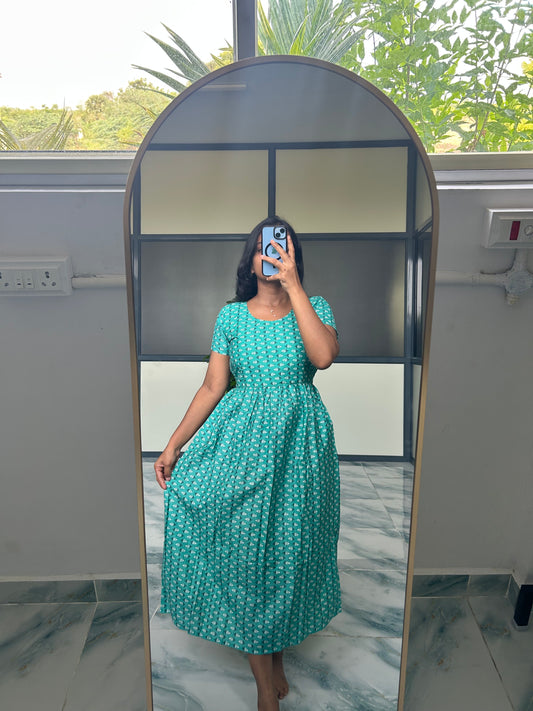 Kayal - Turquoise Blue Midi Nighty