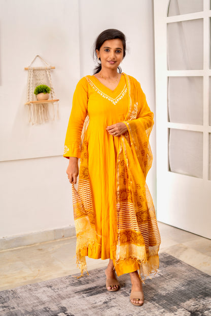 Laila - 3 Pcs Anarkali Suit Set