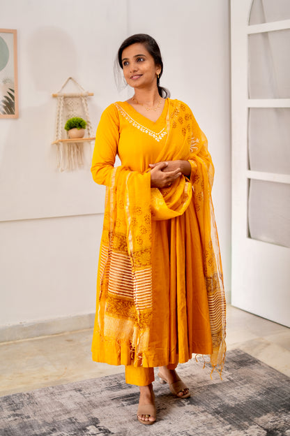 Laila - 3 Pcs Anarkali Suit Set
