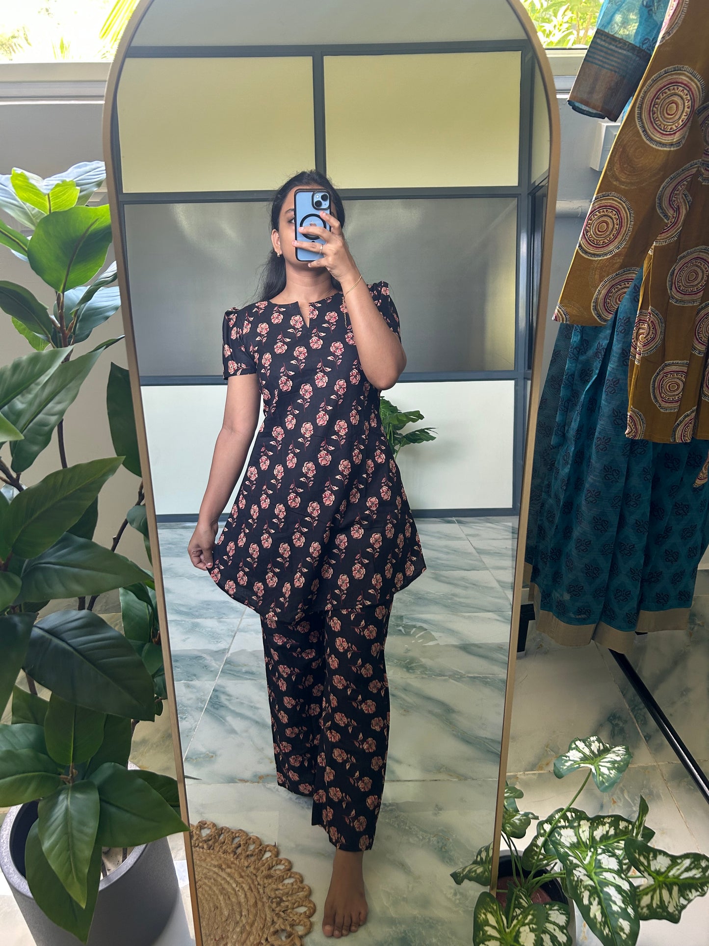 Heera - Black Night Suit