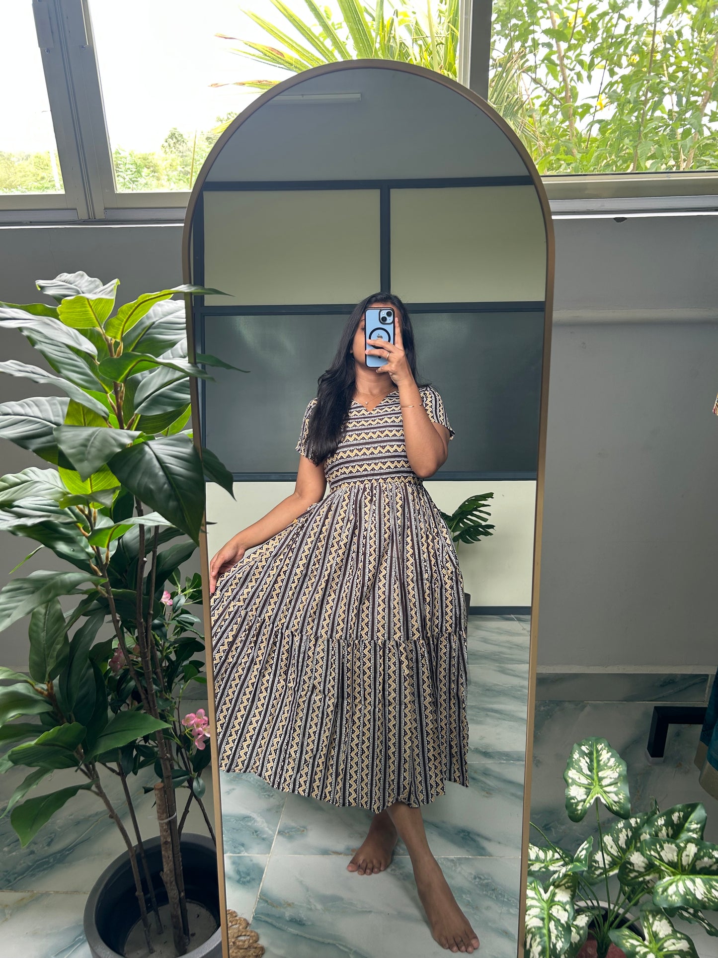 Harsha - Sandal Zig Zag Midi Dress