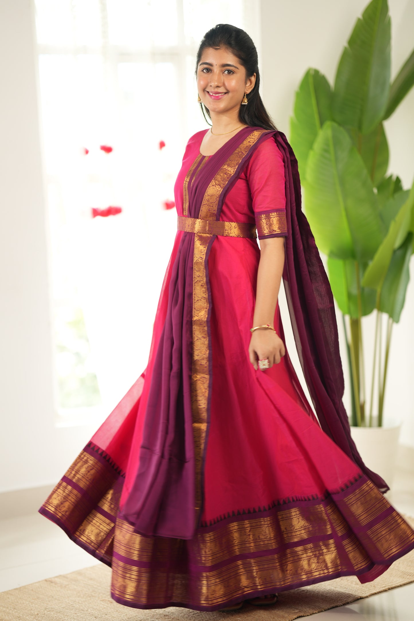 Aanandhi - Multiwear Ethnic Maxi Set