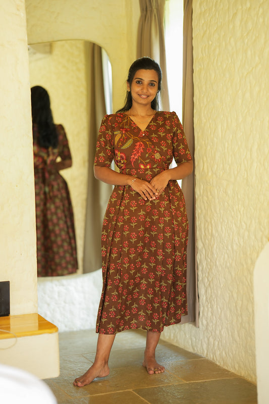 Varsha - Brown Zipless Midi Nighty