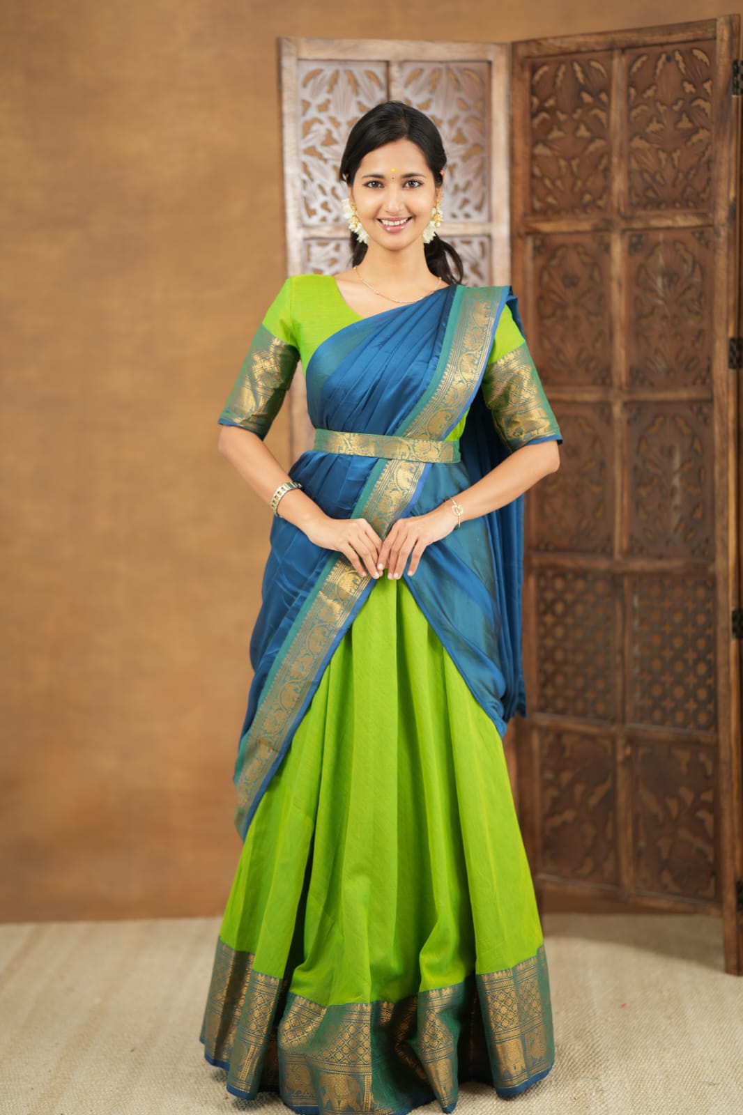 Ilakiya - Multiwear Ethnic Maxi Set