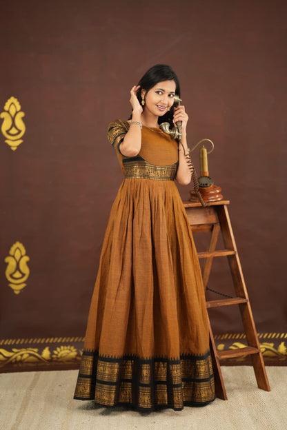 Jhanavi - Maxi Dress