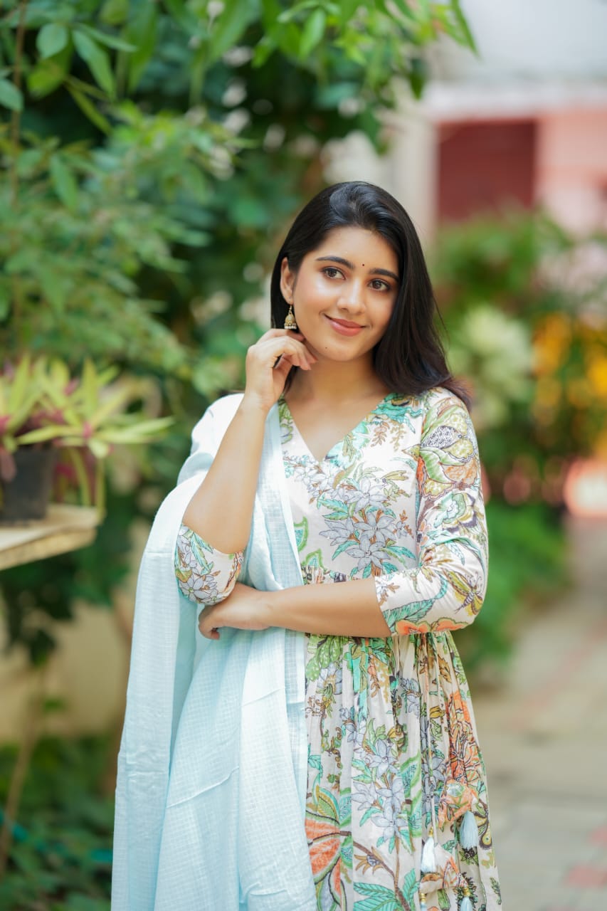 Shristi - 3pcs Kurta Set