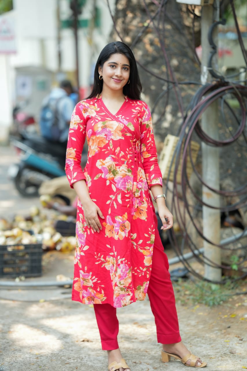 Poovizhi - Red Suit Set