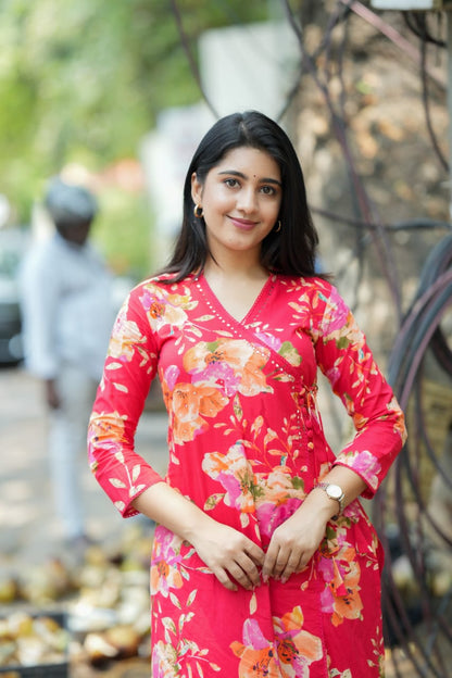 Poovizhi - Red Suit Set