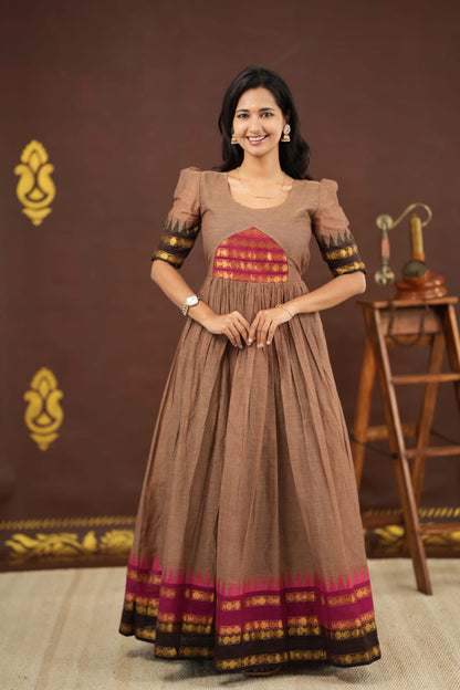 Vennila - Maxi Dress