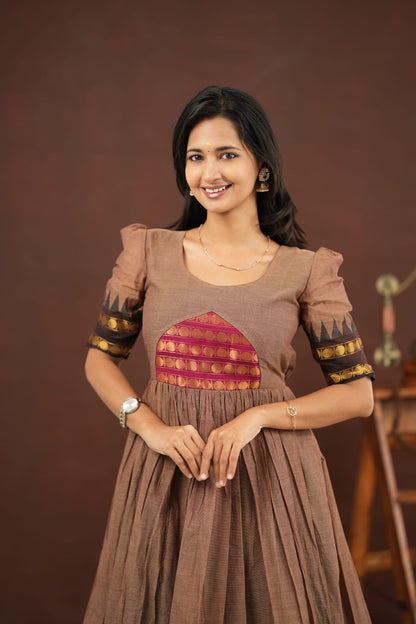 Vennila - Maxi Dress