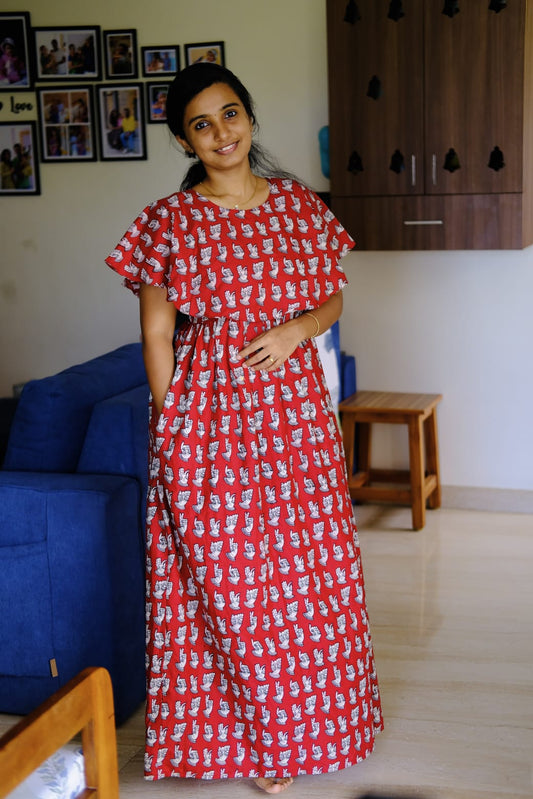 Ganga - Red Detachable Dupatta Maxi Nighty
