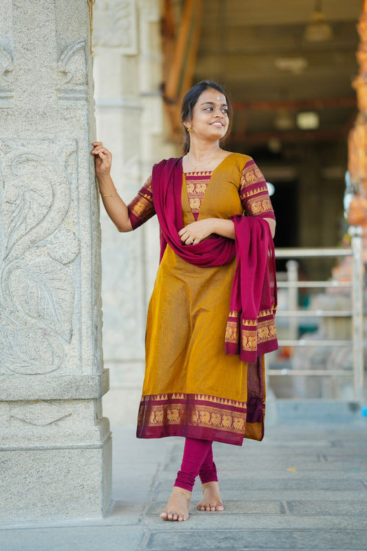 Dharshika - Kurta Set