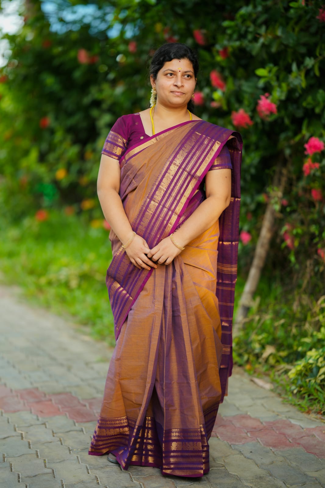 Kanimozhi - Cotton Saree with Zari Border