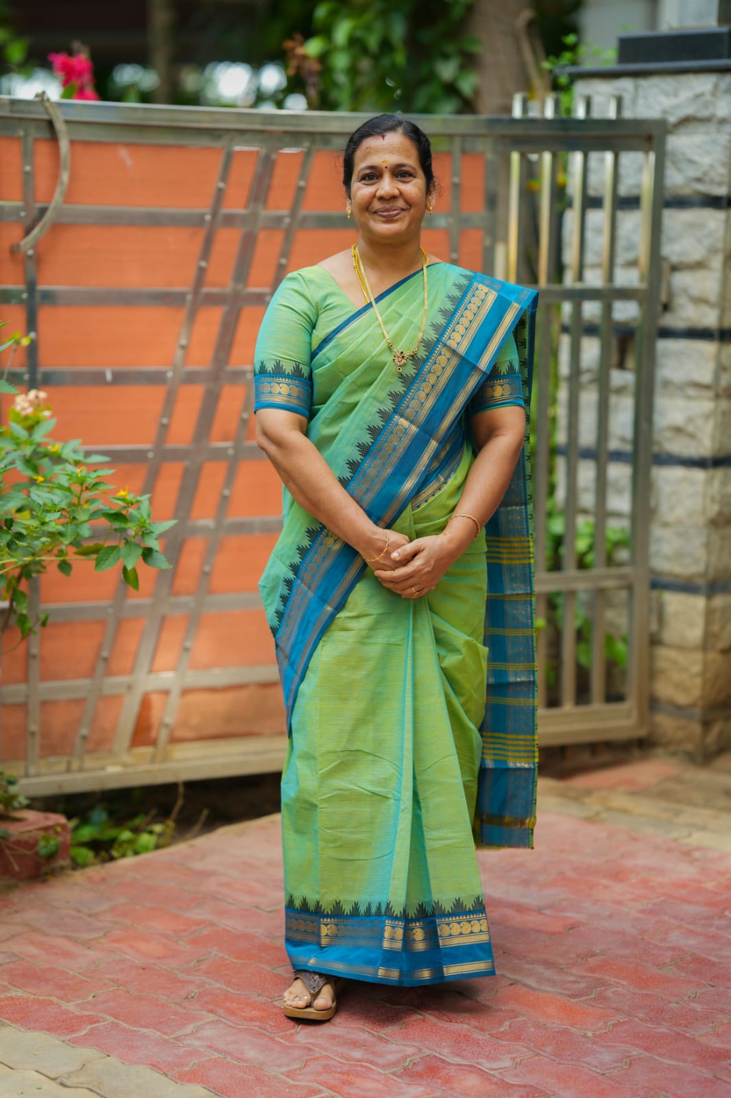 Madhavi - Cotton Saree with Zari Border