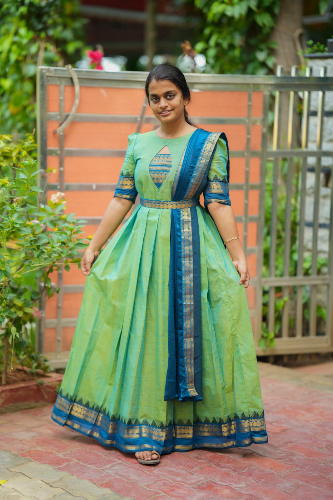 Madhavi - Maxi with Dupatta Set