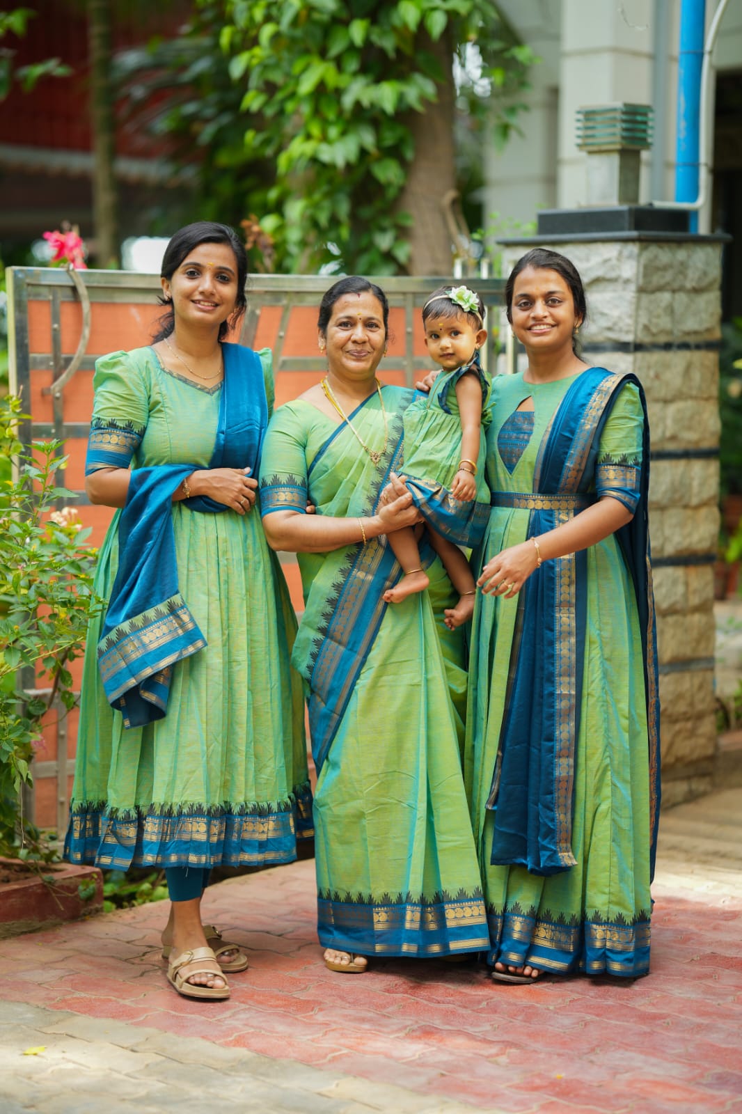 Madhavi - Maxi with Dupatta Set