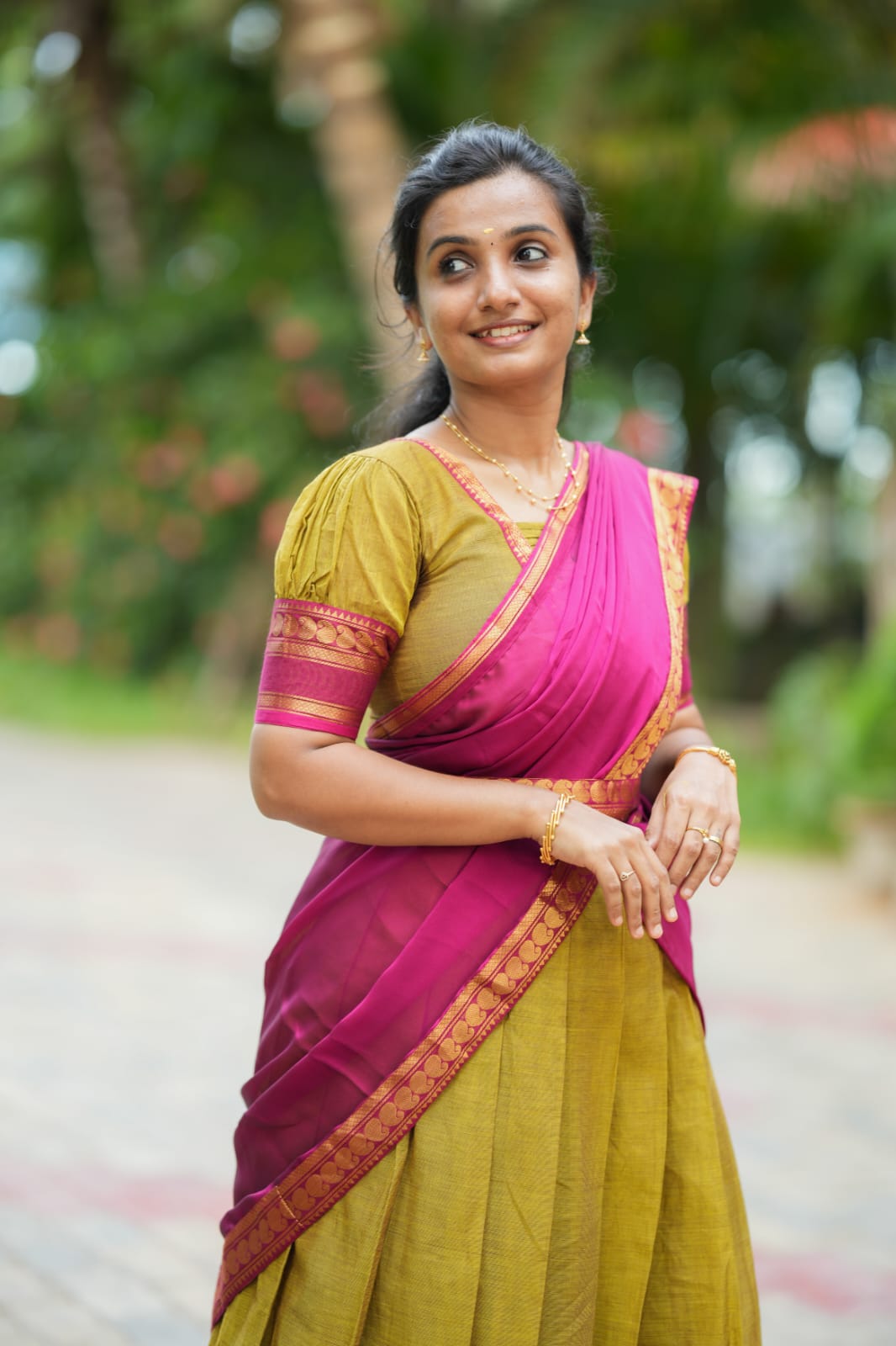 Ilavarasi - Crop Top & Skirt with Dupatta Set