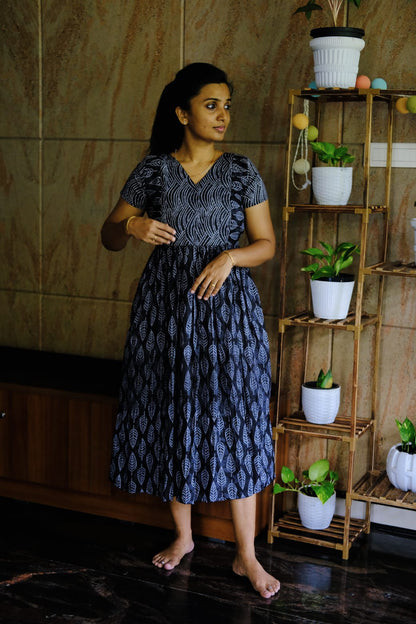 Mullai -  Black Midi Nighty