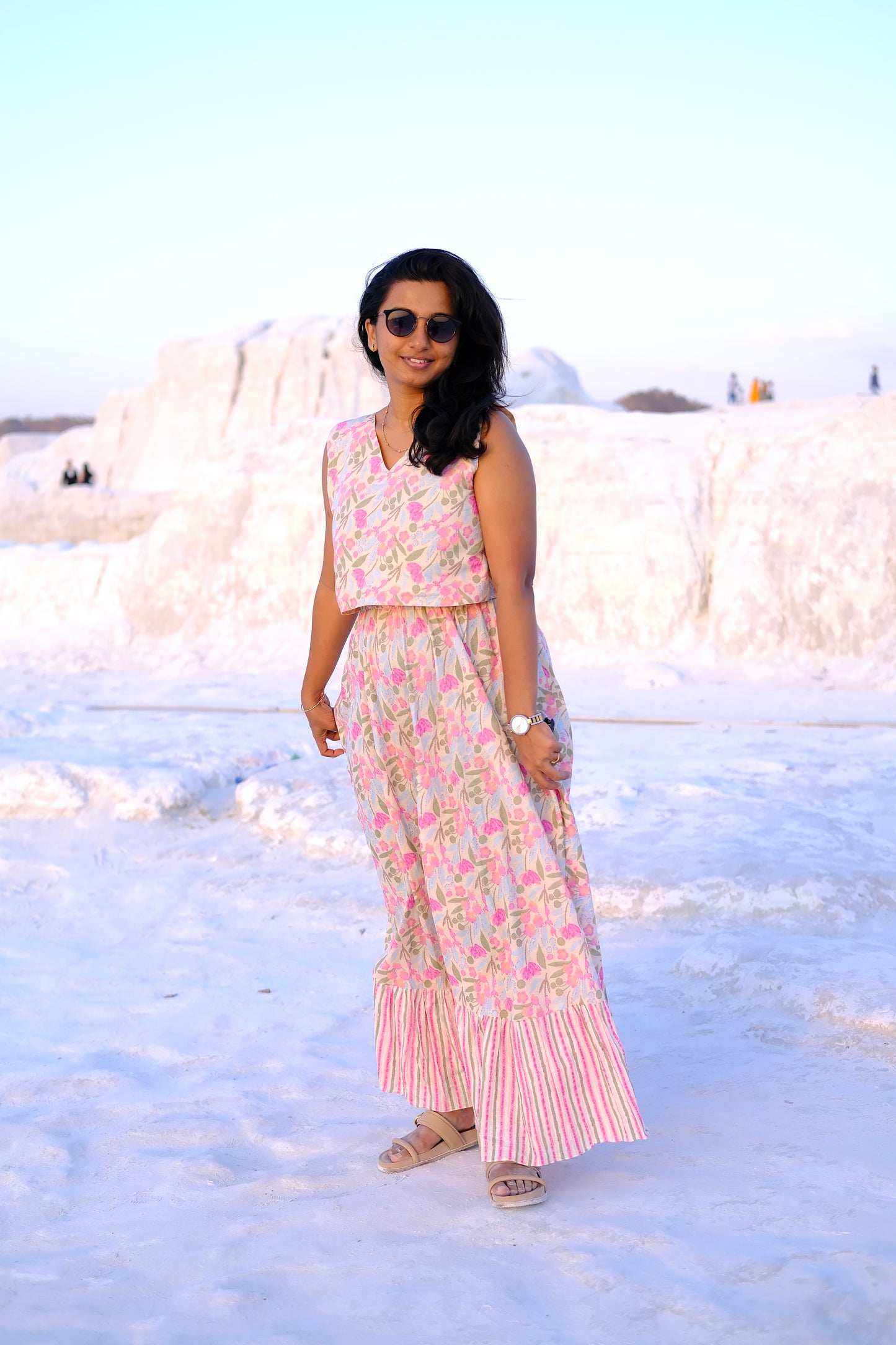 Charvi - Crop Top Skirt