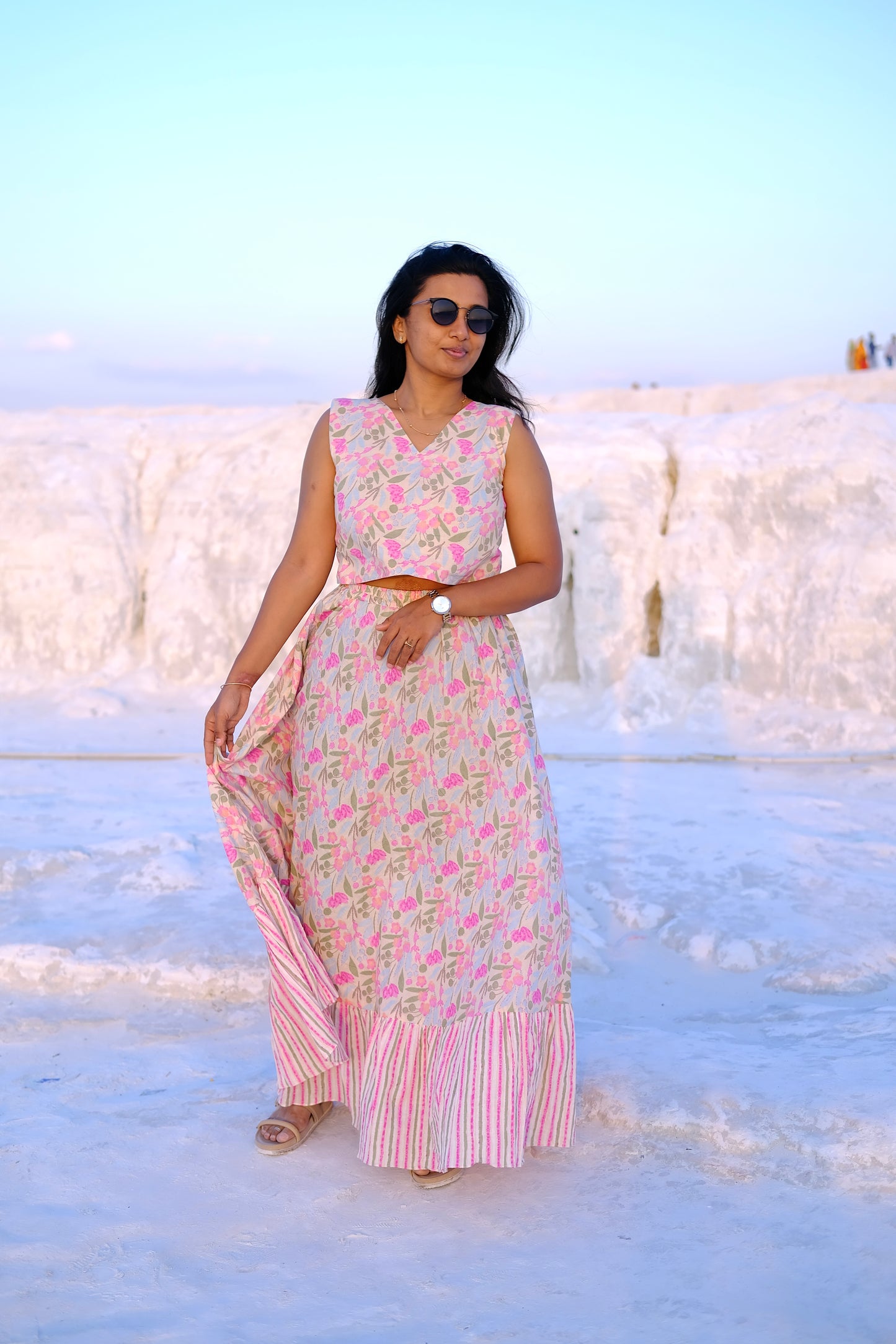 Charvi - Crop Top Skirt
