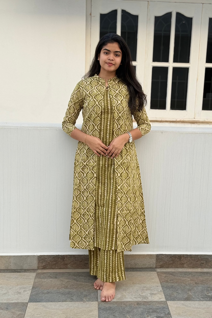 Aira - 2-in-1 Suit Set