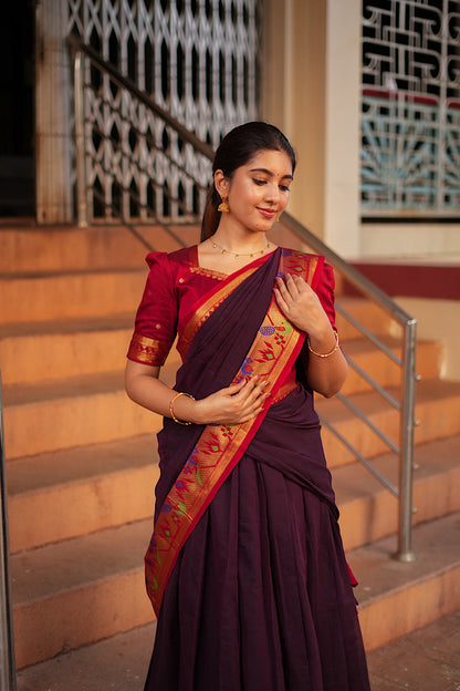 Close-up of the pleated skirt waist detailing and Paithani border dupatta
